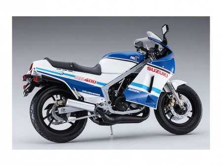21509-Мотоцикл SUZUKI RG400 EARLY VER. Hasegawa