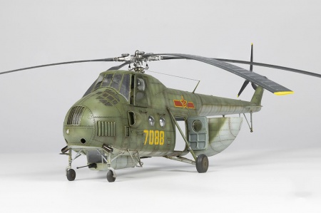 05817P Вертолет Mi-4A Hound Trumpeter