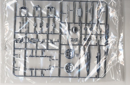 05168 Kawasaki Zephyr X with custom parts Aoshima