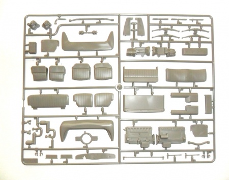 24012 Typ G4 с раскрытым тентом, Германский пассажирский автомобиль ІІ МВ ICM 24012 Typ G4 с раскрытым тентом, Германский пассажирский автомобиль ІІ МВ ICM