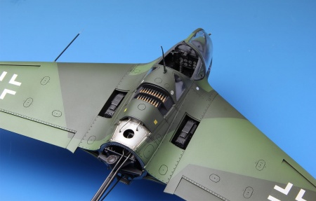 QS-001 Messerschmitt Me163B Komet Rocket-Powered Interceptor Meng