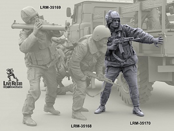 LRM35170 Военнослужащий ВВ, выглядывает из за угла