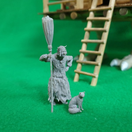6005 фигурка Баба Яга с метлой СВ Модель