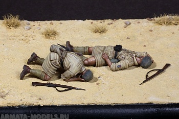 3628SOGA Wounded and killed Italian Guastatori in North Africa.