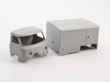 1536AVD Сборная модель Электромобиль УАЗ У-131 AVD Models