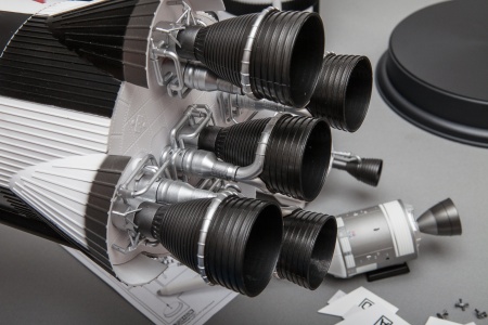 50402Д 1/72 Космический корабль Сатурн V Dragon