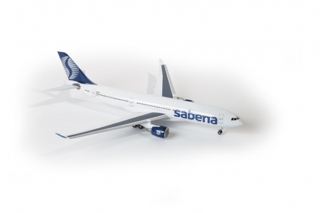 7047 Пассажирский самолет Airbus A330-200 Звезда