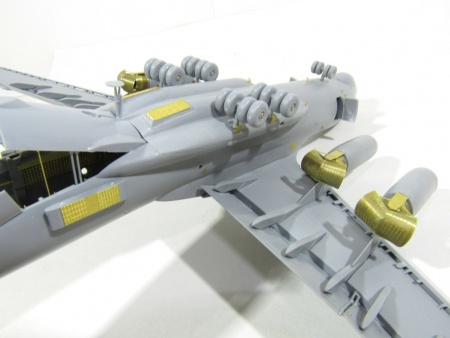 144207 Экстерьер Ил-76 от Звезды (1:144)