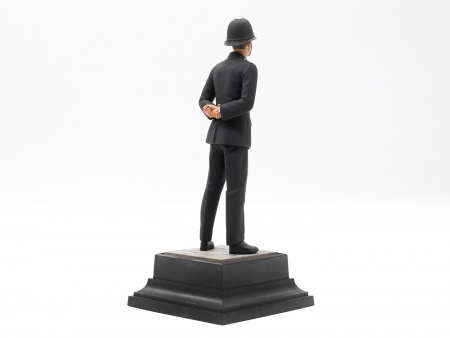 16011 Фигура, Британский полисмен ICM