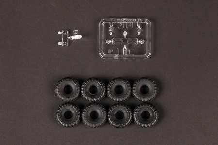 82941HB Самоходная-пушка гаубица 152mm ShkH DANA vz.77 Hobby Boss