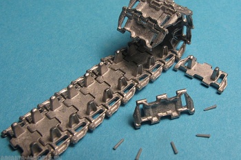 MTL-35047 Tracks and Drive Sprockets for PT-76, BTR-50, ASU-85