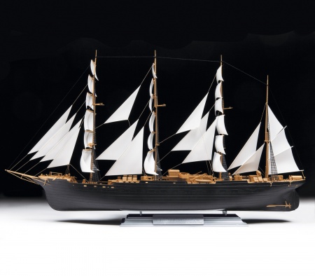 9045 Российский четырехмачтовый барк Крузенштерн Звезда