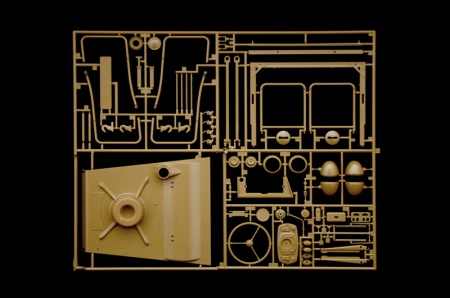 7405ИТ Автомобиль Kdf. 1 Typ 82 K?belwagen Italeri