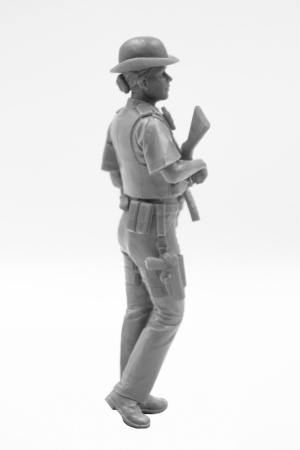 16009 Фигура, Офицер Британской Полиции ICM