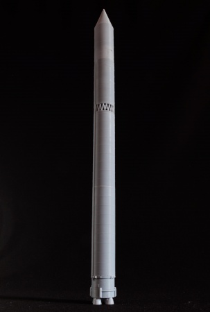 AM145016 Ракета Зенит Arma Models