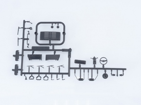 1260KIT Сборная модель ЗИЛ-4333 бортовой AVD Models