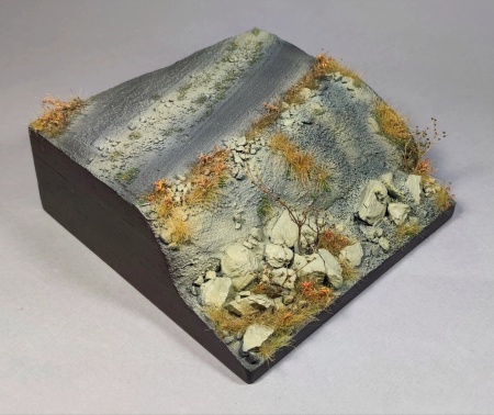 HE72045 Подставка Ущелье