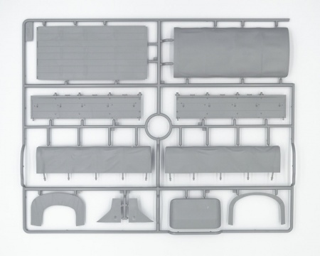 35652 Стандартный грузовик Liberty с пехотой США І МВ ICM