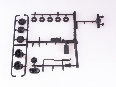 7059AVD Сборная модель МАЗ-200В с полуприцепом МАЗ-5232В AVD Models
