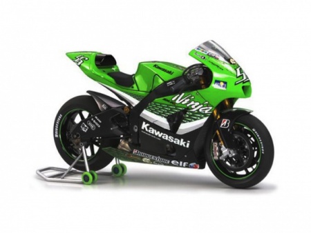 14109 Kawasaki Ninja ZX-RR Tamiya