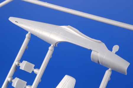 SH72418 SIAI-Marchetti SF-260M/AM/W Special Hobby