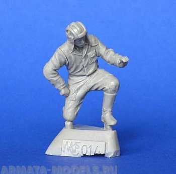 MCF35014 Советский танкист WW2