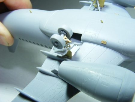 144201 Суперджет-100 от Звезды (1:144)