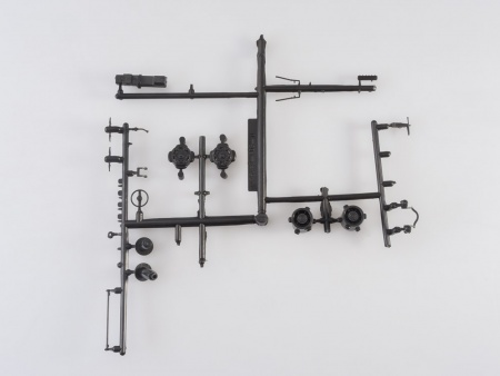 1166KIT Сборная модель МАЗ-5551 самосвал, ранний (низкий кузов) AVD Models