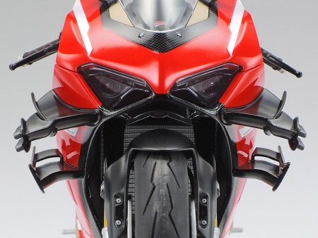 14140T Ducati Superleggera V4 Tamiya