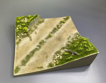 НМ01032 Два холма (20*20см)