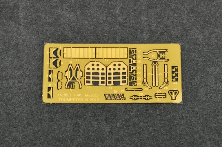 5803P Mig-27M Flogger J 17 Trumpeter