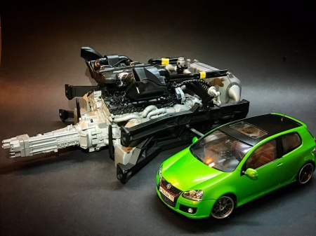 HK104 Lamborghini Aventador Roadster Bianco Canopus (Полуматовый белый)