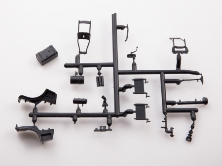 1478AVD Сборная модель АЦ-7-4310 топливозаправщик AVD Models