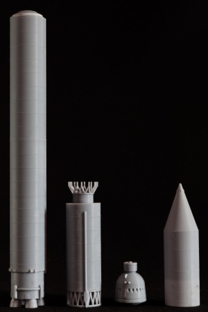 AM145016 Ракета Зенит Arma Models