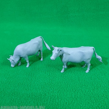 6007 коровы набор 2 шт масштаб 1:35