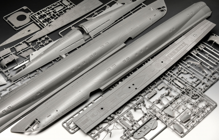 05166RE Немецкая подводная лодка типа IX C (early turret) Revell