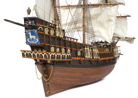 OC12003 Сборная модель корабля Golden Hind OcCre