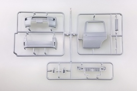 05712 Toyota NTP10 JPN Taxi '17 Super White Aoshima