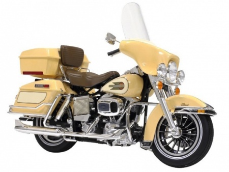 16040 Harley Davidson FLH Classic (ограниченная серия) Tamiya