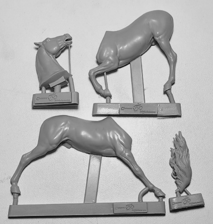 CHM-54226(Z). Животные: Лошадь №19. 54 мм. Материал - смола. Chronos Miniatures