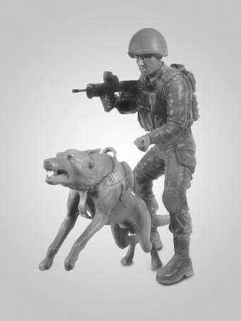 16102 Фигура, Офицер подразделения K-9 IDF с собакой ICM 16102 Фигура, Офицер подразделения K-9 IDF с собакой ICM