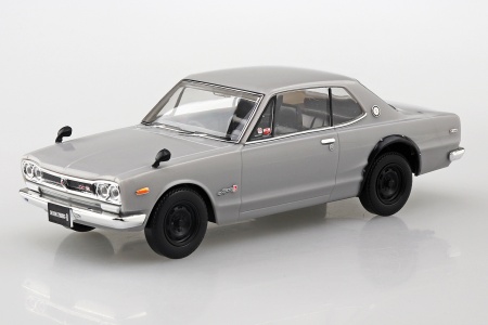 05882 Nissan Skyline 2000 GT-R (Silver) Aoshima