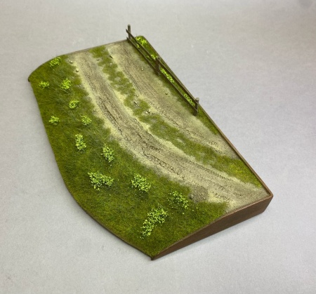 HM01019 Окраина (26*15см)