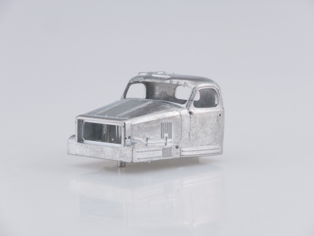 3006AVD Сборная модель Тяжелый артиллерийский тягач АТ-Т AVD Models