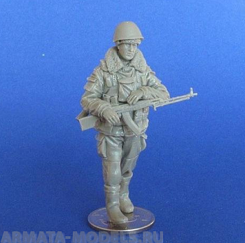 MCF35020 Современный российский солдат