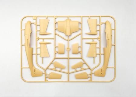 AH48A002 Двухместный немецкий самолет WESERLUG P.1003/1 Amusing Hobby