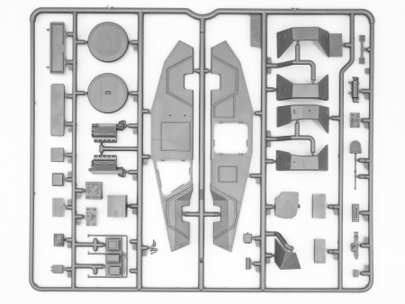 35111 Sd.Kfz. 247 Ausf.B с экипажем ICM