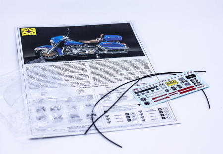 601001  Игрушка  автомобили и мотоциклы  Классический мотоцикл "ХАРЛЕЙ" Моделист