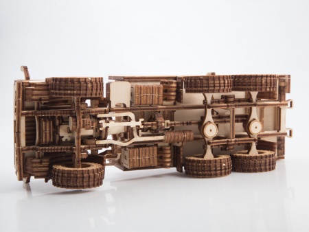 11002BAUMI Сборная модель КАМАЗ-4310 Бортовой Baumi