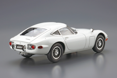05729 Toyota 2000GT '69 Aoshima
